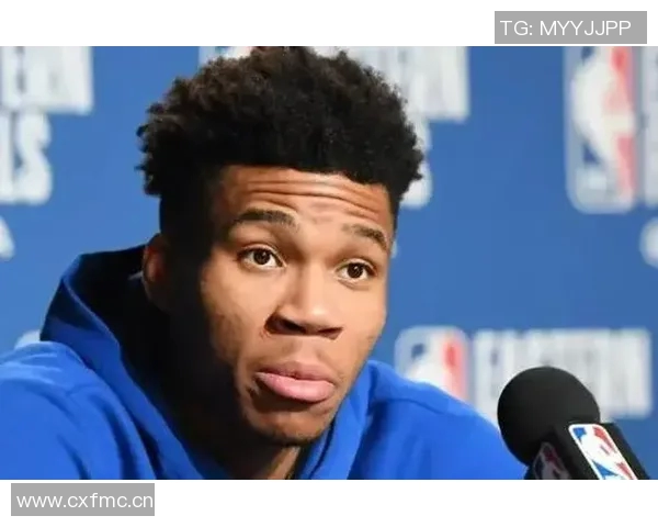 好小只扬尼斯😂！字母哥→法尔：你别学文班 要像奥尼尔那么打